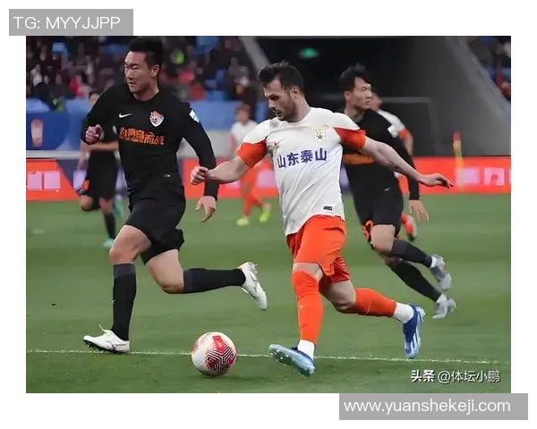 足球明星是否已在武汉展开精彩比赛引发球迷热议