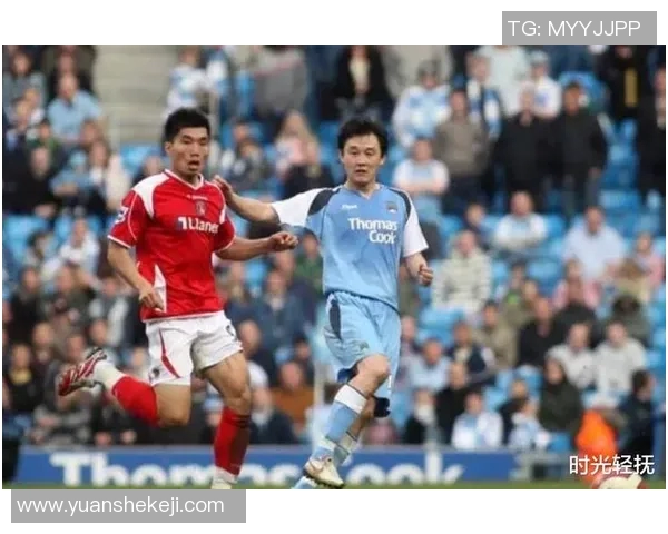 中国足球明星与国际巨星神似对比引发热议与关注