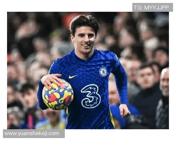 足球明星芒特精彩瞬间高清图片合集展现他的风采与魅力