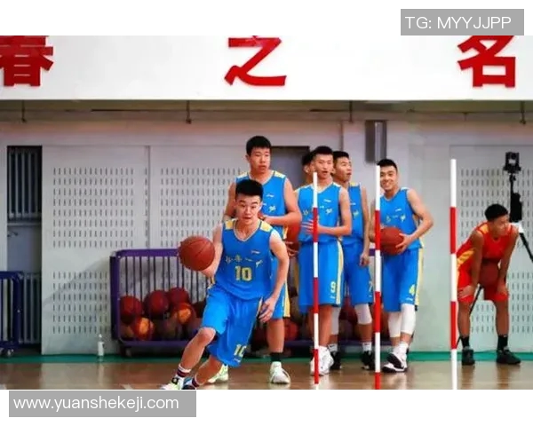 凉山篮球小明星的成长之路与梦想追逐的精彩故事